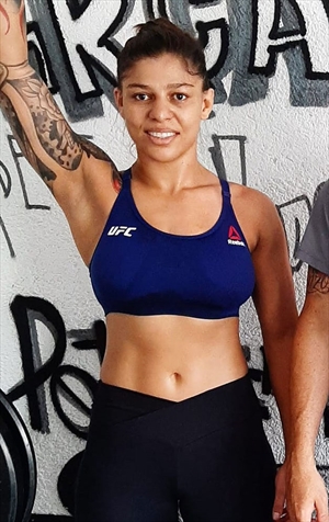 Mayra Bueno Silva